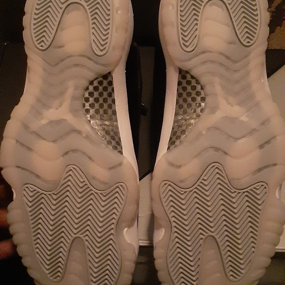 Retro jordan jubilee 11's - Picture 4 of 4